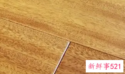 木地板是滑的好还是不滑的好