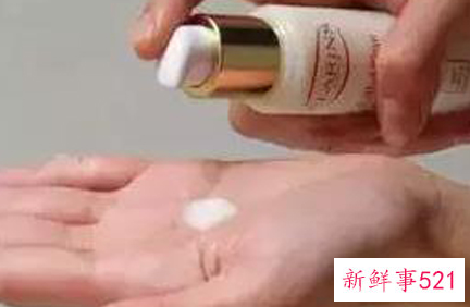 用过期护肤品脸红肿怎么办