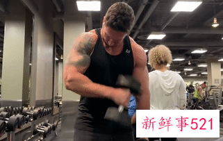 手臂宽度怎么练