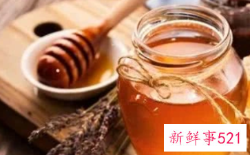 皮肤晒黑了用什么可以恢复