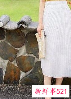 百褶裙搭配什么鞋