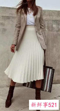 春天半身裙搭配什么外套