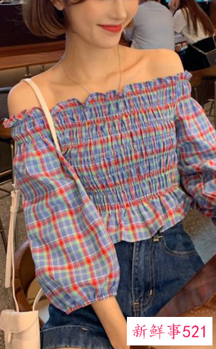 平胸怎么穿衣服好看