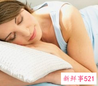 睡觉后背疼是怎么回事