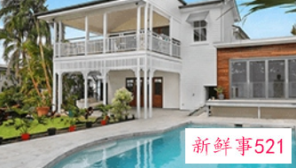 俩院子中间开门