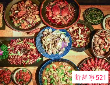 梦见参加婚礼吃大餐