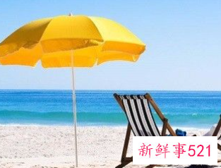 去海边不能穿黑色衣服