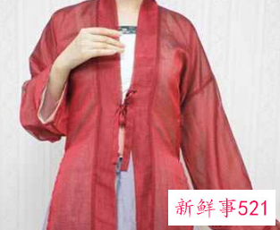 男装汉服下裙怎么穿