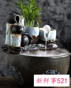 客厅摆放流水摆件好吗