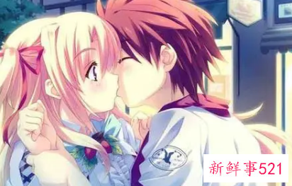 梦见亲吻女同学的嘴有什么特殊含义