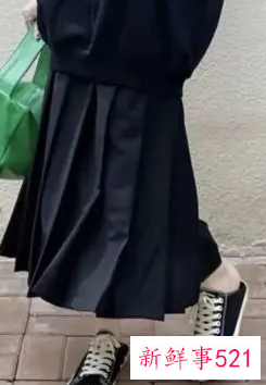 百褶裙搭配什么鞋