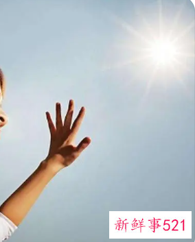 皮肤晒黑了用什么可以恢复