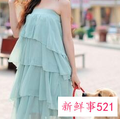 抹胸裙怎么穿才好看