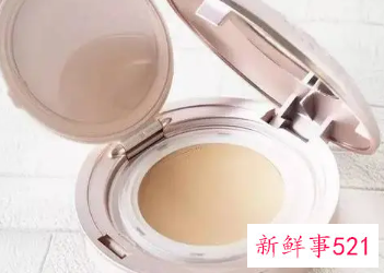 遮瑕霜和粉底液先擦哪个