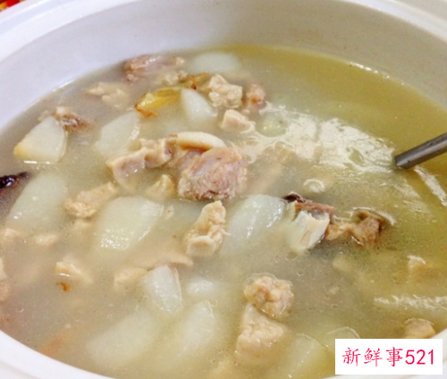 雪梨猪肺汤的做法