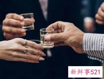 梦见喝酒过敏是什么意思