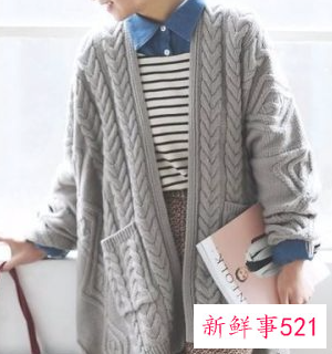 毛衣开衫怎么搭配