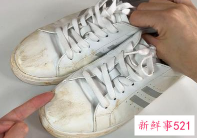 运动鞋可以泡在水里洗吗