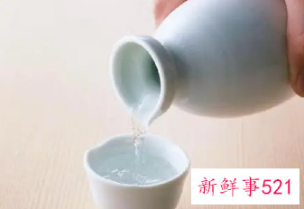 喝白酒能美容养颜吗