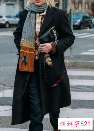 橘色配什么颜色好看