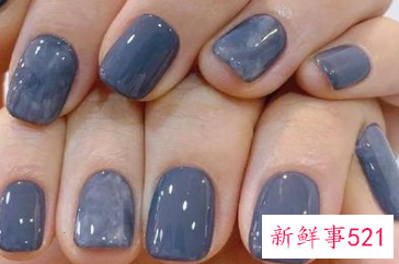 黄皮显白美甲图片