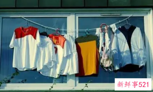 衣服晾晒的正确方法