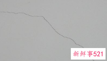 墙体潮湿发霉怎么处理方法