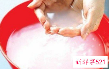 衣服放久发黄可以有什么办法