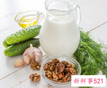 三个月的宝宝能吃乳钙凝胶糖果吗