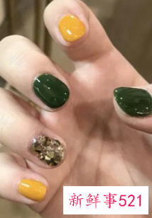 黄皮显白美甲图片