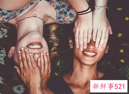 单纯的人是什么样