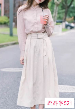 温柔风女人味穿搭