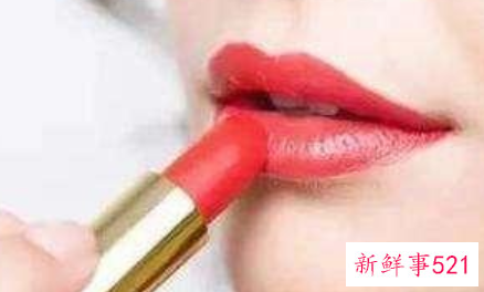 3个女人味彩妆让你变身气质美女