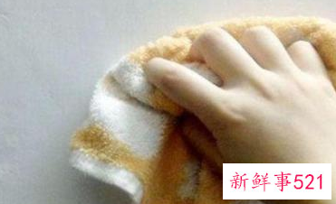 墙体潮湿发霉怎么处理方法