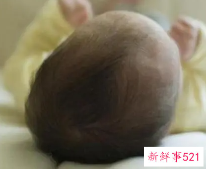 婴儿睡觉歪着头正常吗