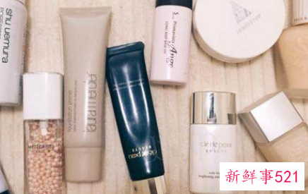 学化妆需要哪些化妆品