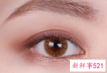 3个女人味彩妆让你变身气质美女