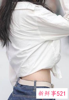 防晒衣配牛仔裤怎么搭配