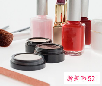 学生如何化淡妆