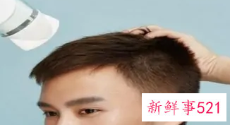 男人高脸小适合什么发型