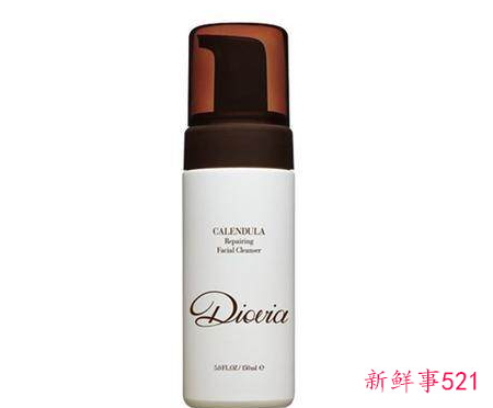 油性皮肤毛孔粗大用什么护肤品好