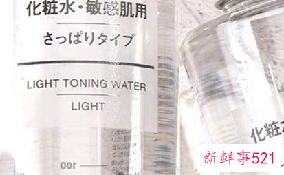 柔肤水和乳液晚上可以用吗