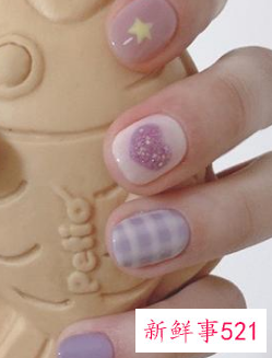 黄皮显白美甲图片