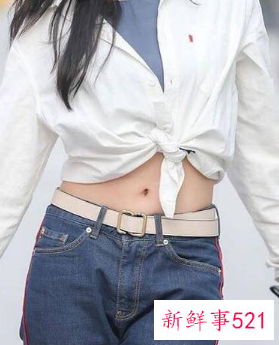 防晒衣配牛仔裤怎么搭配