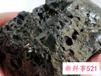 梦见陨石好不好