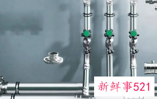 墙上水管接头内丝裂了