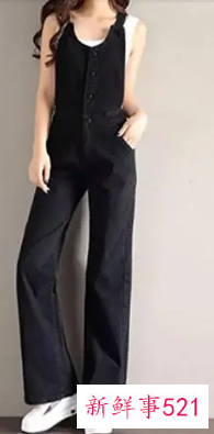 连体裤搭配什么好看