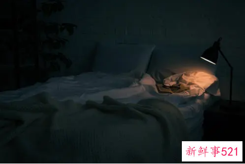 深夜失眠的心情说说