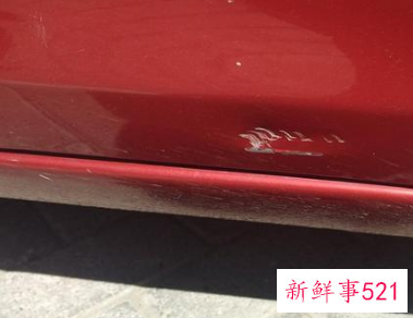 车去划痕简单的方法