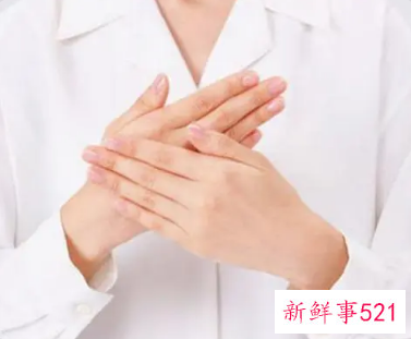 夏天手脚热肚子凉